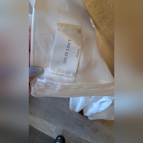 Chic White Midi Dress with Tie Straps - Picture 5 of 5